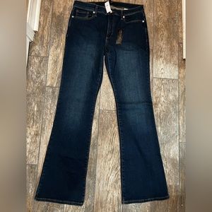 Banana Republic Vintage Stretch Bootcut fit jeans, NWT women’s size 32x35